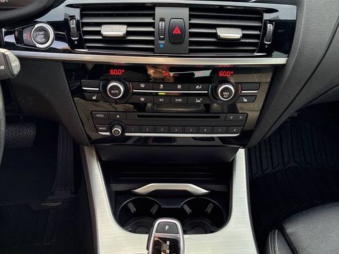 Used 2016 BMW X3 xDrive28i AWD/4WD image 10