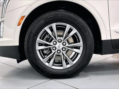 Used 2023 Cadillac XT5 Premium Luxury FWD image 10
