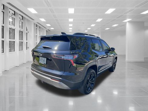Used 2025 Chevrolet Equinox LT w/ Convenience Package II FWD image 5