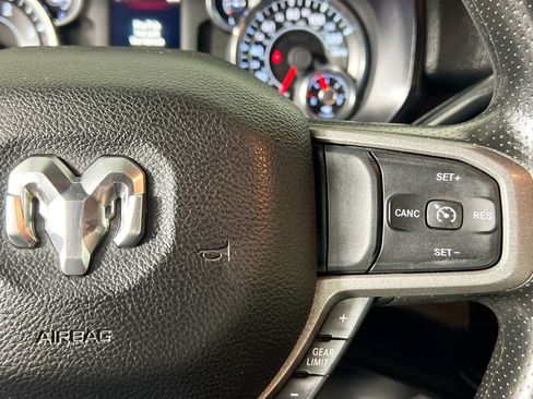 Used 2024 RAM 2500 Tradesman w/ Chrome Appearance Group AWD/4WD image 19