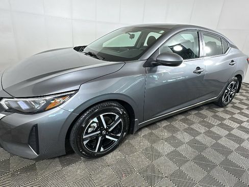 Used 2024 Nissan Sentra SV w/ All-Weather Package FWD image 7