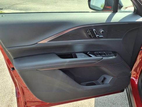 New 2025 Cadillac Lyriq Sport image 25