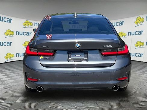 Used 2021 BMW 330i xDrive Sedan w/ Premium Package AWD/4WD image 5