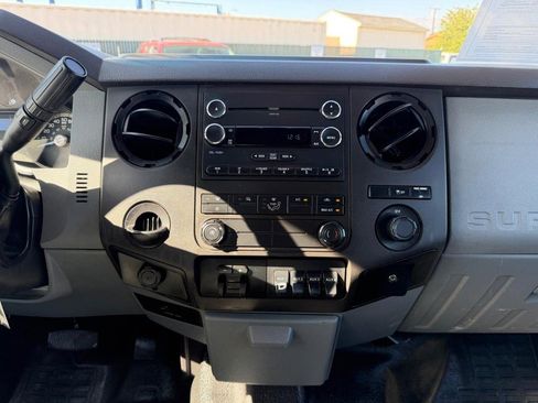 Used 2015 Ford F250 XL w/ Power Equipment Group image 39