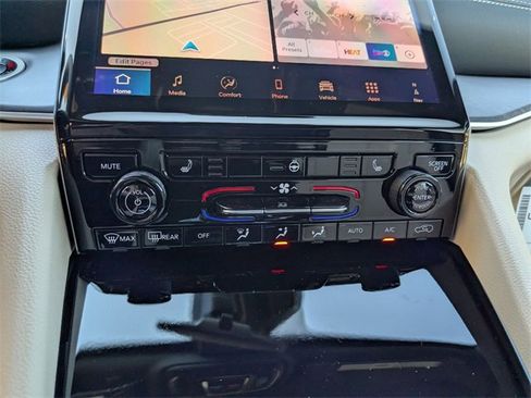 New 2025 Jeep Grand Cherokee Limited image 21