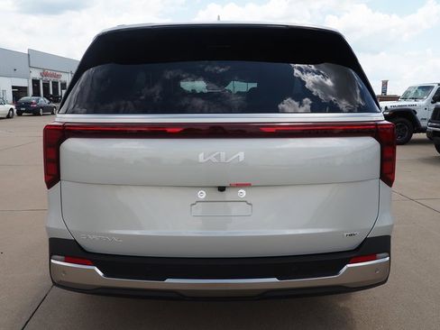 New 2026 Kia Carnival SX image 24
