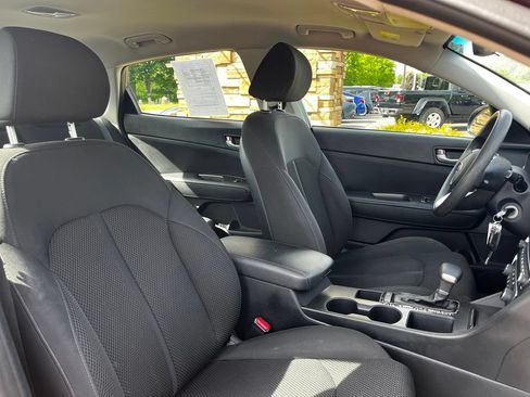 Used 2019 Kia Optima LX FWD image 26