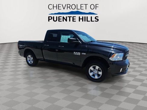Used 2017 RAM 1500 Express RWD image 9
