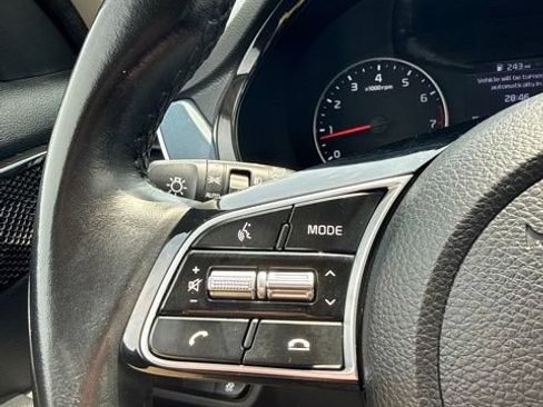 Used 2022 Kia Seltos S FWD image 24