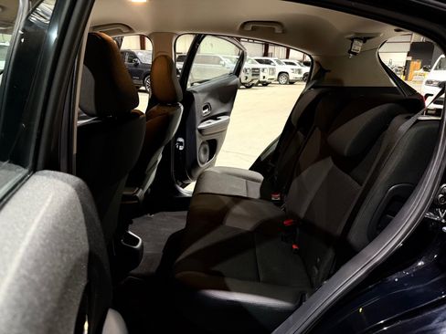Used 2022 Honda HR-V LX image 17