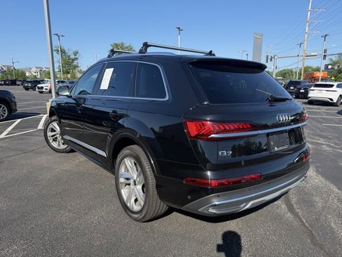 Used 2023 Audi Q7 3.0T Premium w/ Convenience Package AWD/4WD image 3