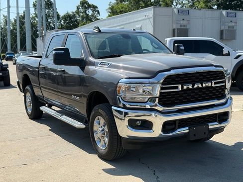 Used 2024 RAM 2500 Big Horn AWD/4WD image 4