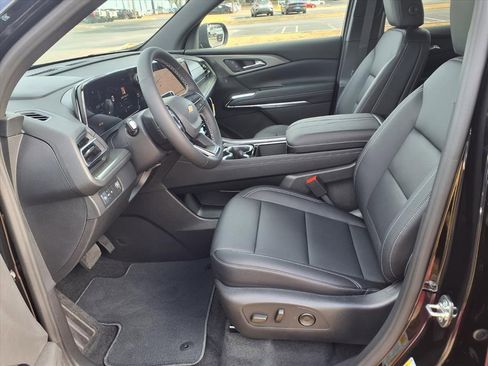 New 2026 Chevrolet Traverse LT w/ Sun and Wheel Package image 6