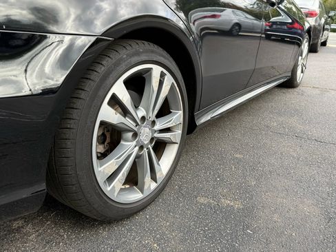 Used 2014 Mercedes-Benz E 350 Sedan image 7