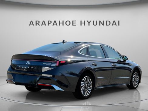 New 2025 Hyundai Sonata Limited image 6