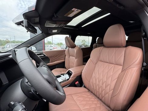 New 2025 Mitsubishi Outlander SEL image 15