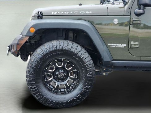Used 2016 Jeep Wrangler Unlimited Rubicon w/ Max Tow Package AWD/4WD image 89