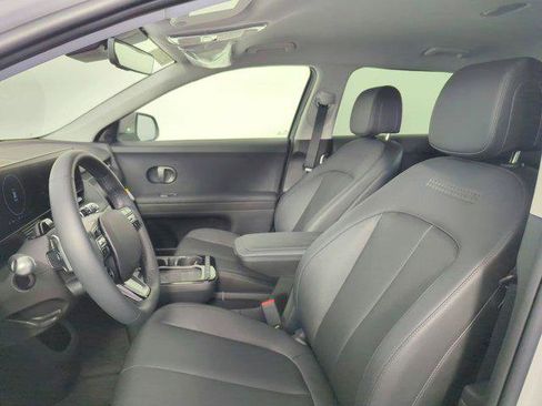 New 2025 Hyundai Ioniq 5 SEL image 4
