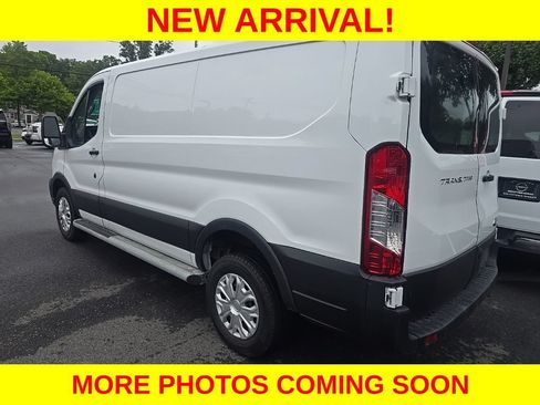 Used 2024 Ford Transit 250 Low Roof w/ Exterior Upgrade Package RWD image 13
