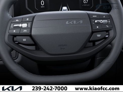 New 2026 Kia Sportage EX image 22