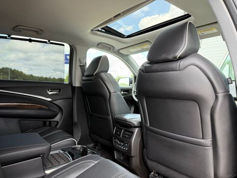 Used 2019 Acura MDX FWD w/ Advance Package image 24