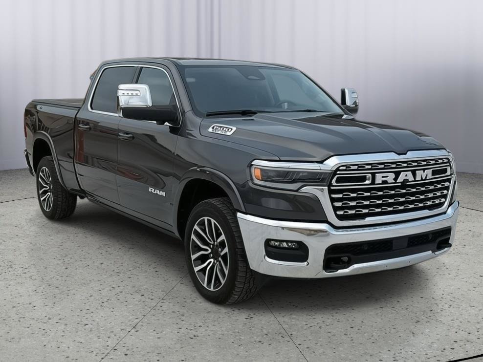 Used 2025 RAM 1500 Limited w/ Off Road Group AWD/4WD image 7