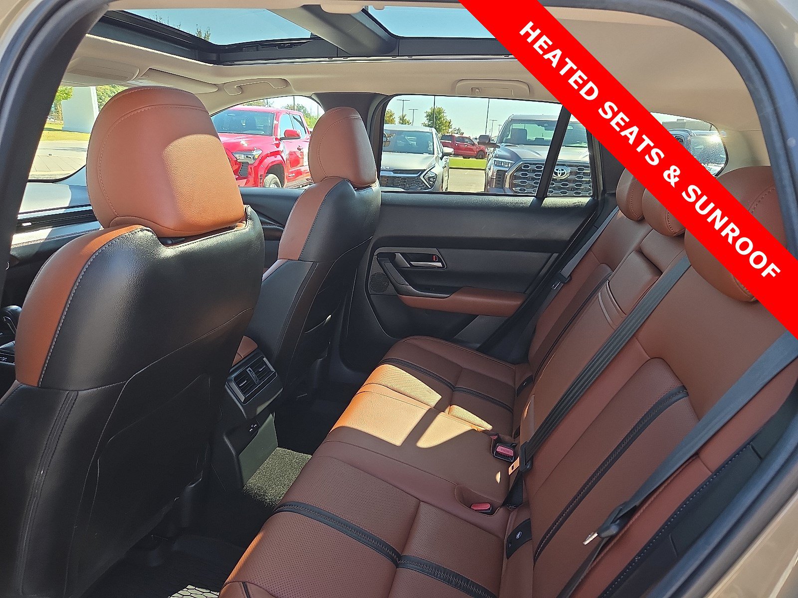 Used 2024 MAZDA CX-50 AWD 2.5 Turbo w/ Accent Package image 10