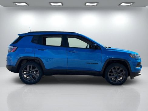 New 2026 Jeep Compass Latitude AWD/4WD image 7