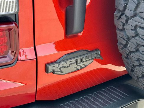 Used 2022 Ford Bronco Raptor AWD/4WD image 8