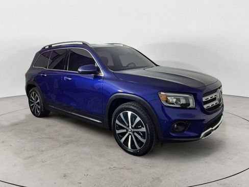Used 2023 Mercedes-Benz GLB 250 4MATIC image 7