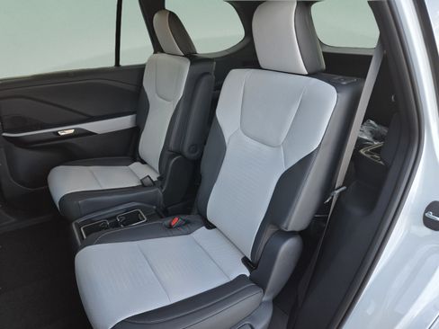 New 2026 Lexus TX 500h AWD image 25