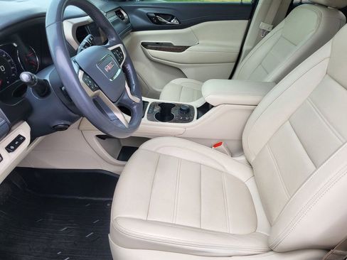 Used 2020 GMC Acadia Denali w/ Denali Ultimate Package AWD/4WD image 9