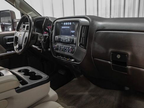 Used 2018 Chevrolet Silverado 2500 LT w/ LT Fleet Convenience Package AWD/4WD image 12