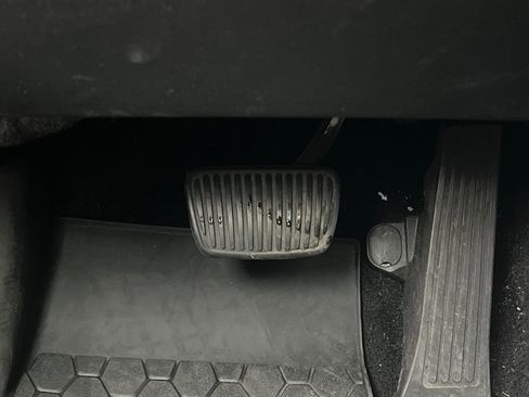 Used 2020 Hyundai Santa Fe Limited image 45