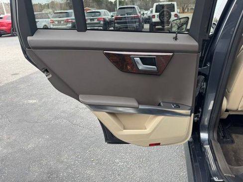Used 2013 Mercedes-Benz GLK 350 4MATIC image 15