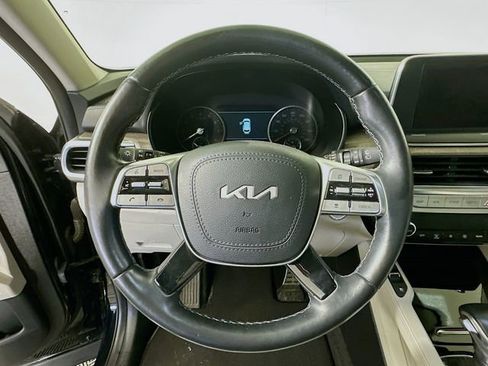 Used 2022 Kia Telluride SX w/ Nightfall Edition Package image 13