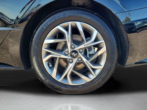 Used 2021 Hyundai Sonata SEL image 8