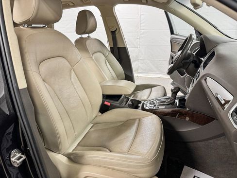 Used 2016 Audi Q5 2.0T Premium Plus w/ Technology Package image 10