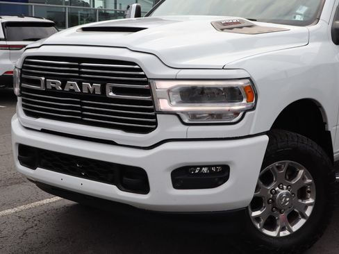 Used 2023 RAM 2500 Laramie AWD/4WD image 2