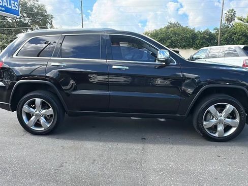 Used 2012 Jeep Grand Cherokee Overland AWD/4WD image 11