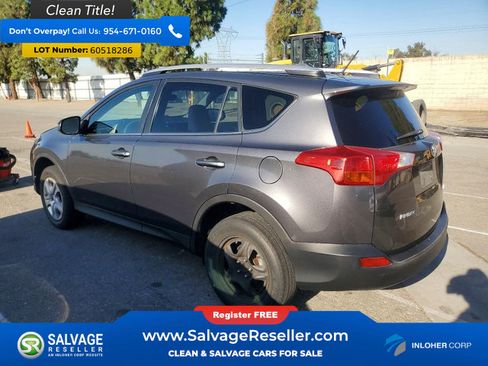 Used 2013 Toyota RAV4 LE FWD image 3
