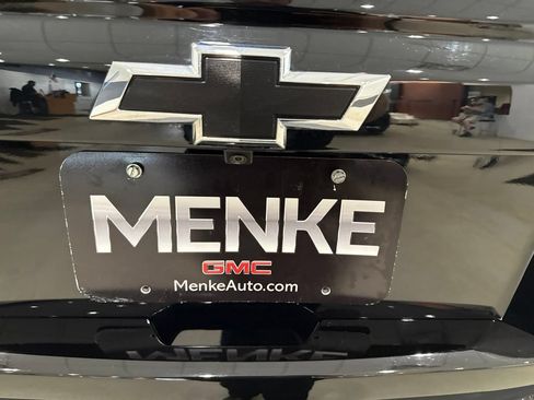 Used 2020 Chevrolet Tahoe Premier AWD/4WD image 9
