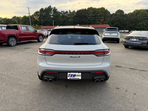 Used 2022 Porsche Macan S AWD/4WD image 5