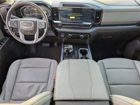 Certified 2024 GMC Sierra 1500 SLT image 9