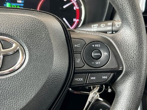 Certified 2023 Toyota RAV4 LE FWD image 26