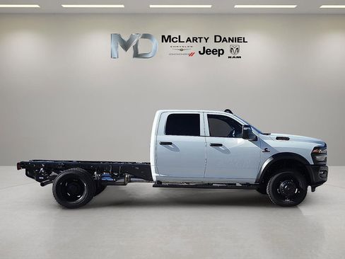 New 2026 RAM 4500 Tradesman AWD/4WD image 6
