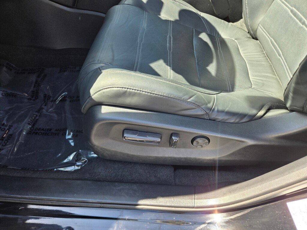 Certified 2020 Honda CR-V Touring image 14