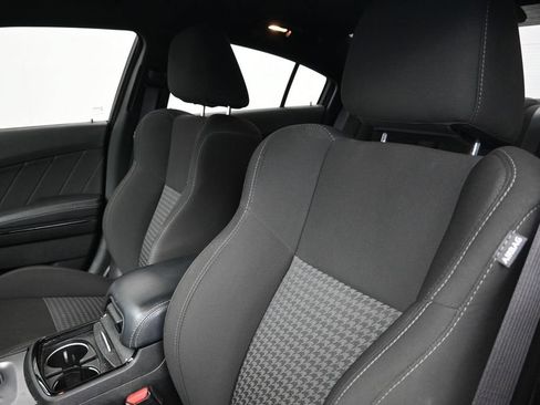 Used 2022 Dodge Charger R/T w/ Blacktop Package RWD image 11