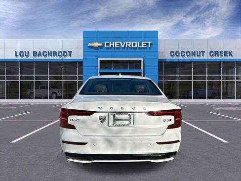 Used 2024 Volvo S60 B5 Ultimate image 7
