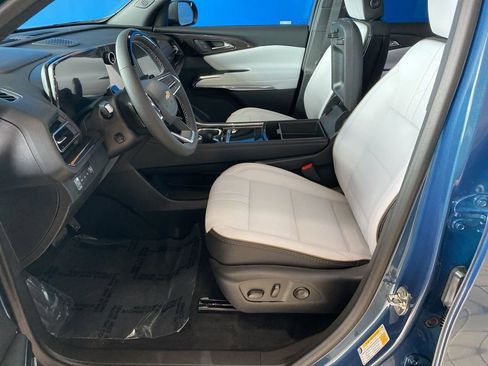 New 2026 Chevrolet Traverse High Country image 9